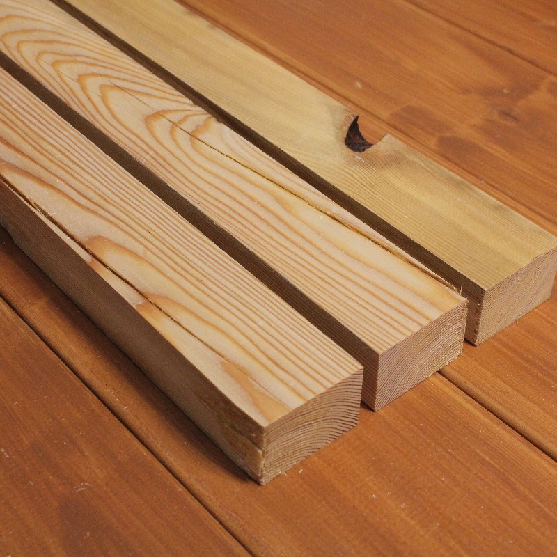 B-Sortierung / Kantholz sibirische Lärche - Larix sibirica 4x6cm